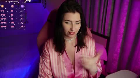 Snapshot of alice___miss chatting on 06.01.26 Alice Miss online show from 06.01.26
