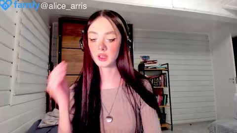 Alice Aris online show from 02.26.26