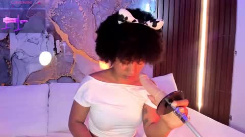 Mey online show from 10.07.25