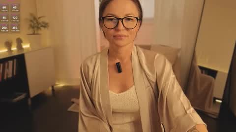 alice_eva online show from 09.15.25