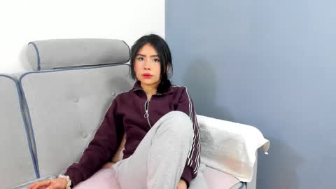  Alice Evans online show from 01.16.26