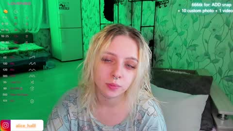 alice_halle online show from 01.02.25