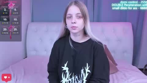 alice_halle online show from 10.26.25