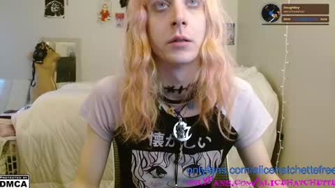 Alice Hatchette online show from 09.24.25