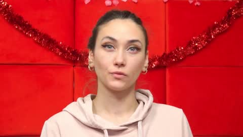 AliceMunro online show from 12.22.24