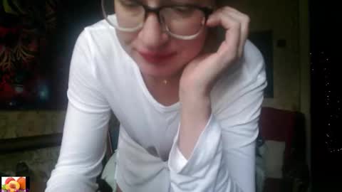 Snapshot of alice_peach chatting on 09.25.25 bigclit daddy squirt bigdildo fit online show from 09.25.25