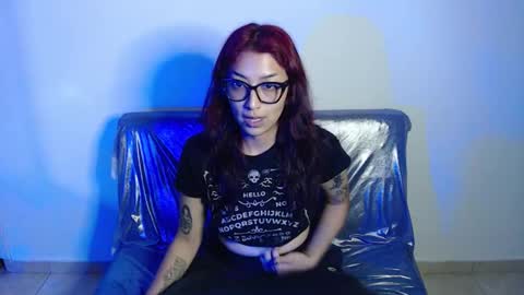      online show from 12.02.25