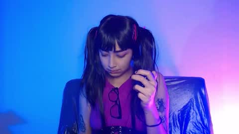      online show from 02.01.26