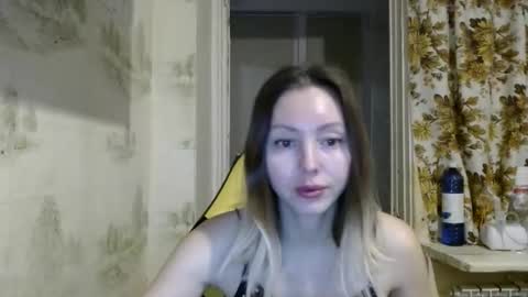 Alice smiles online show from 02.15.26