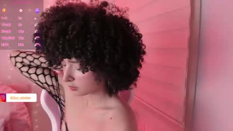 Snapshot of alice_wiinter chatting on 01.05.26 Alice online show from 01.05.26