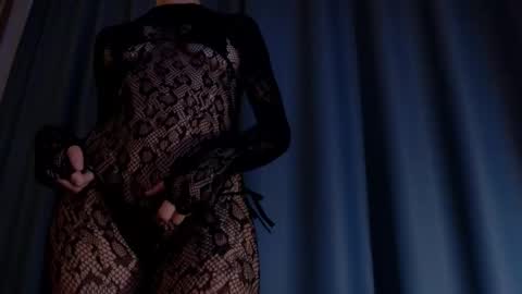 Your sweet Alice INST alicebellies online show from 03.04.26