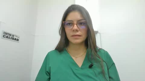 Snapshot of alicee16 chatting on 01.03.25 alicee16 online show from 01.03.25