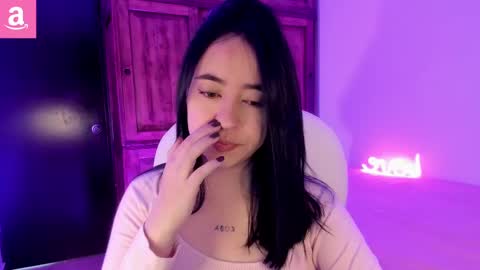 Snapshot of alicee_2 chatting on 02.20.25 Aliceee .. 97YP9VWGZHrefnav wishlist lists 1 online show from 02.20.25