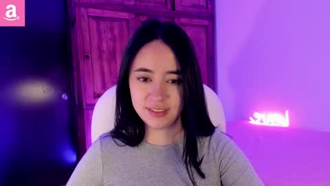 Snapshot of alicee_2 chatting on 02.22.25 Aliceee .. 97YP9VWGZHrefnav wishlist lists 1 online show from 02.22.25