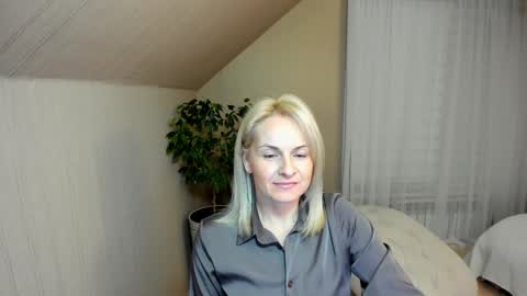 Alicee online show from 01.05.25