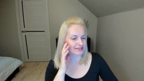 Alicee online show from 02.13.25