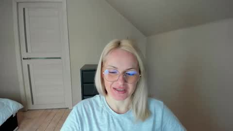 Alicee online show from 02.15.25