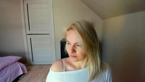 Alicee online show from 03.06.25