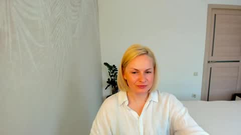 Alicee online show from 04.22.26