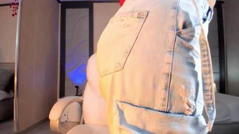 Snapshot of alicee_clark_ chatting on 02.20.26 alicee_clark_ online show from 02.20.26