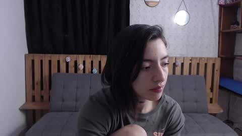 alicee_logan_ online show from 12.15.24