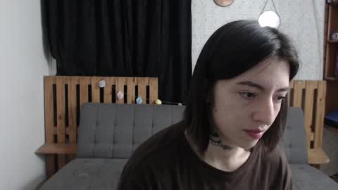alicee_logan_ online show from 12.25.24