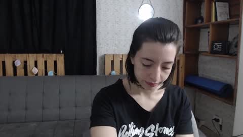 alicee_logan_ online show from 01.07.25