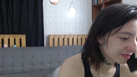 alicee_logan_ online show from 01.17.25