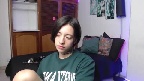 alicee_logan_ online show from 10.10.25