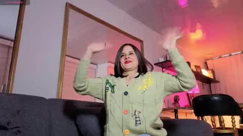 Snapshot of alicee_milf_ chatting on 09.11.25 Aleja online show from 09.11.25