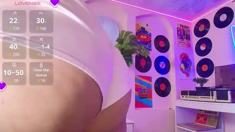 Danna online show from 09.10.25