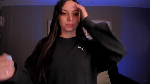 Snapshot of aliceharperx chatting on 10.13.25 Alice online show from 10.13.25