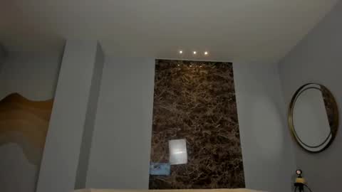 Snapshot of aliceharperx chatting on 10.20.25 Alice online show from 10.20.25