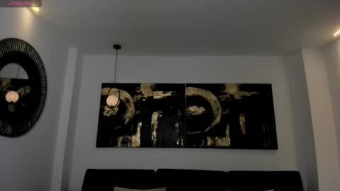 Snapshot of aliceharperx chatting on 11.01.25 Alice online show from 11.01.25