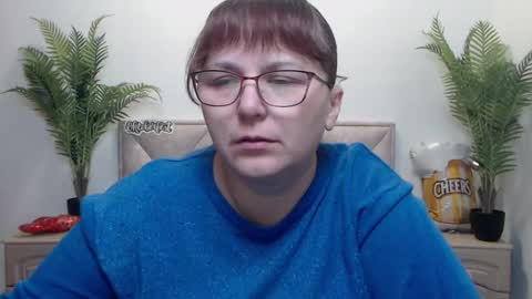 Snapshot of aliceinks chatting on 10.05.25 AliceInks online show from 10.05.25