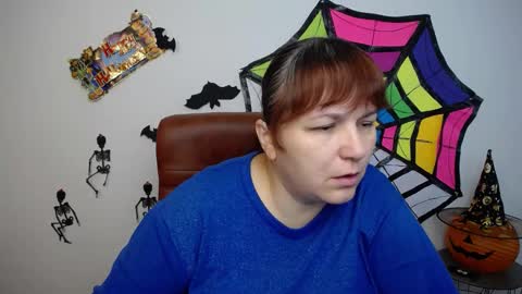 Snapshot of aliceinks chatting on 11.02.25 AliceInks online show from 11.02.25