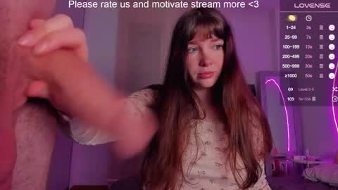 Snapshot of alicekaneky_xx chatting on 10.07.25 Alice 19 Kaneky 19 online show from 10.07.25