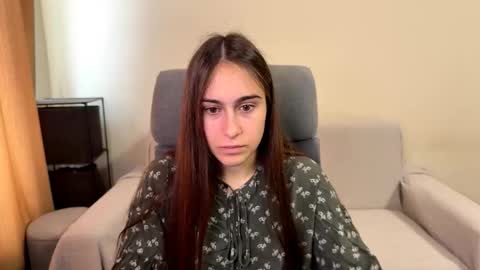 alicekollt online show from 10.17.25