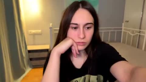 Snapshot of alicekollt chatting on 07.14.26 alicekollt online show from 07.14.26