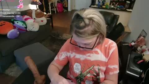 Alice Liddell online show from 10.01.25