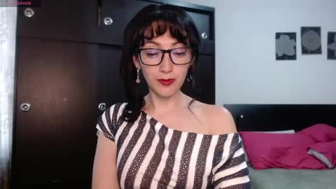 Snapshot of alicelove75 chatting on 06.01.26 alicelove75 online show from 06.01.26