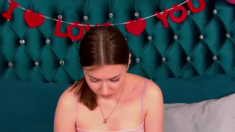 alicemoreno online show from 02.14.25