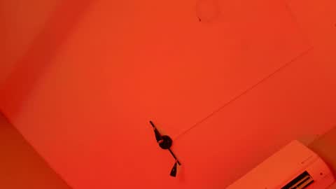 Snapshot of alicepoixxxon chatting on 10.03.25 ALICE online show from 10.03.25