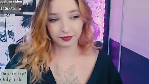 aliceriddle1 online show from 11.25.25