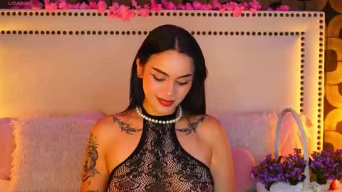 Snapshot of alicesaylor chatting on 09.30.25 Alice saylor online show from 09.30.25