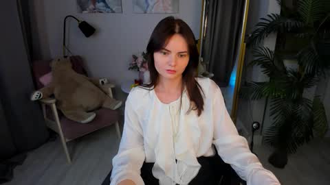 Alice online show from 09.11.25