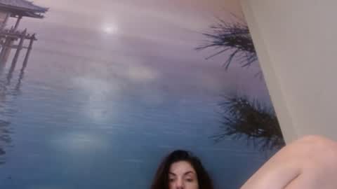 Snapshot of alicetailorrr chatting on 10.18.25 AliceTailorrr online show from 10.18.25