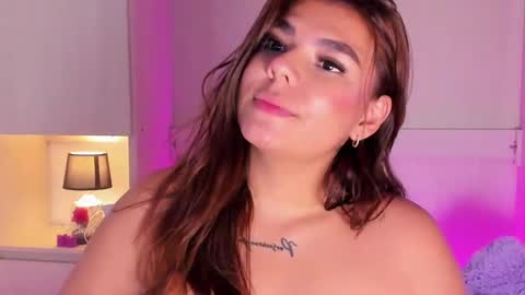 A L I C E  T H U N D E R online show from 03.06.25