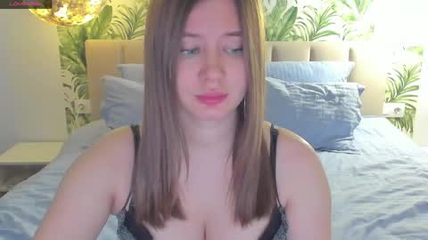 Snapshot of alicetuker chatting on 05.11.26 Alice online show from 05.11.26
