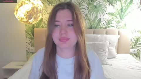Snapshot of alicetuker chatting on 05.27.26 Alice online show from 05.27.26